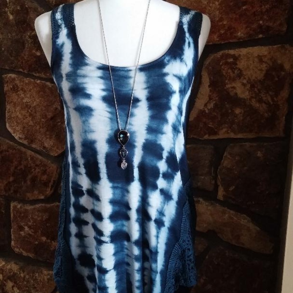 RXB Tunic in Blue & White Tie Dye - S